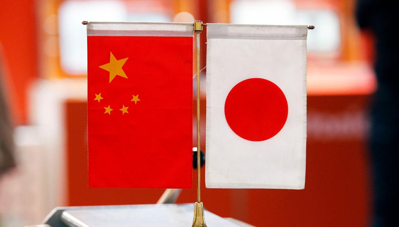 日本如果真要挑一个对手下手，为什么总盯着中国？背后算盘太明显！美国俄罗斯都让它忌