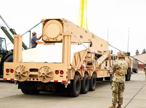 美国“暗鹰”突破中国A2/AD后的尴尬：千里送13公斤小弹，4100万美元打水漂