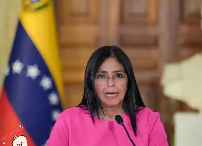 委内瑞拉正式宣布了！代总统强势签字通过了新石油法案，彻底松开了半个世纪的资本闸门