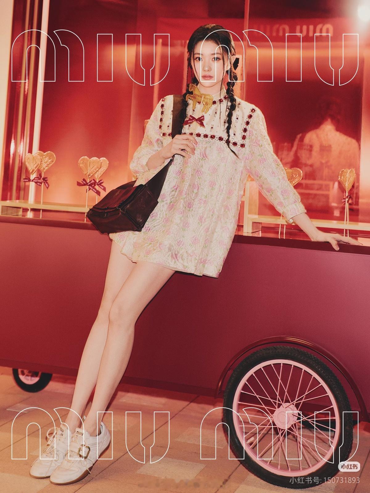 miumiu官方发了赵今麦 刘浩存 李庚希女明星和miumiu适配度确实更高 