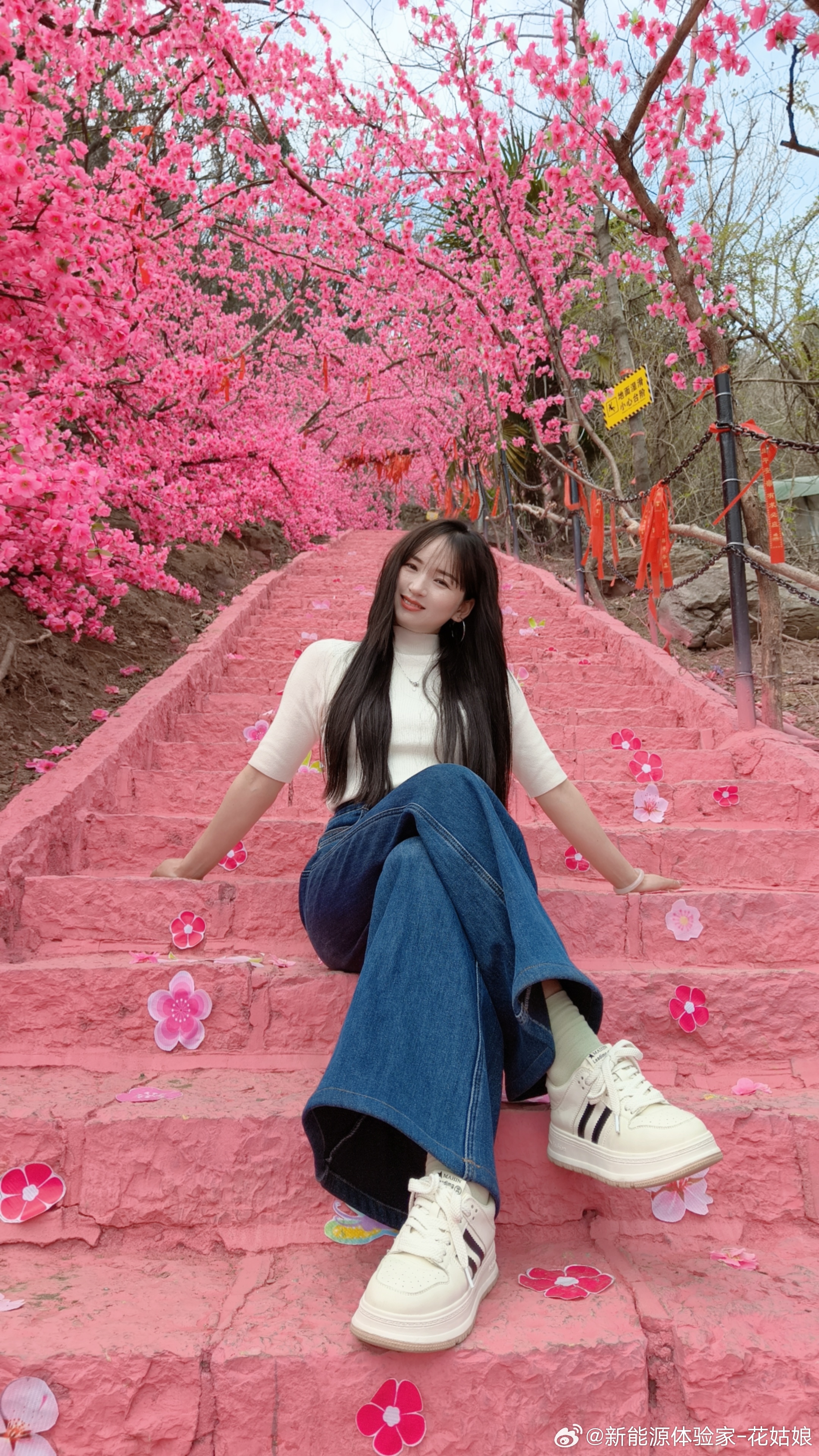 车市复苏实锤了！3月终端需求环比翻倍、新能源渗透率重回52.9%，但燃油车仍陷低