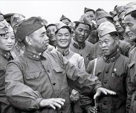 王师傅给许世友将军做了三十年的菜，据他回忆，许世友将军基本上是，做什么就吃什么。
