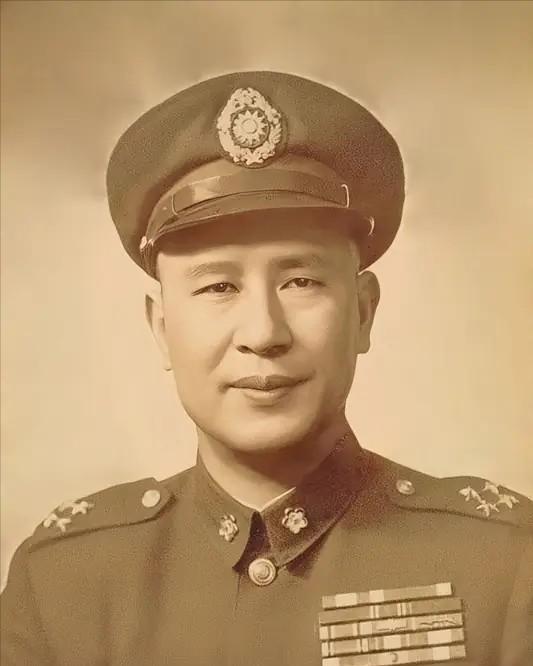 1949年，“小诸葛”白崇禧向蒋介石献策：反正打不过解放军，不如集中全部兵力，南