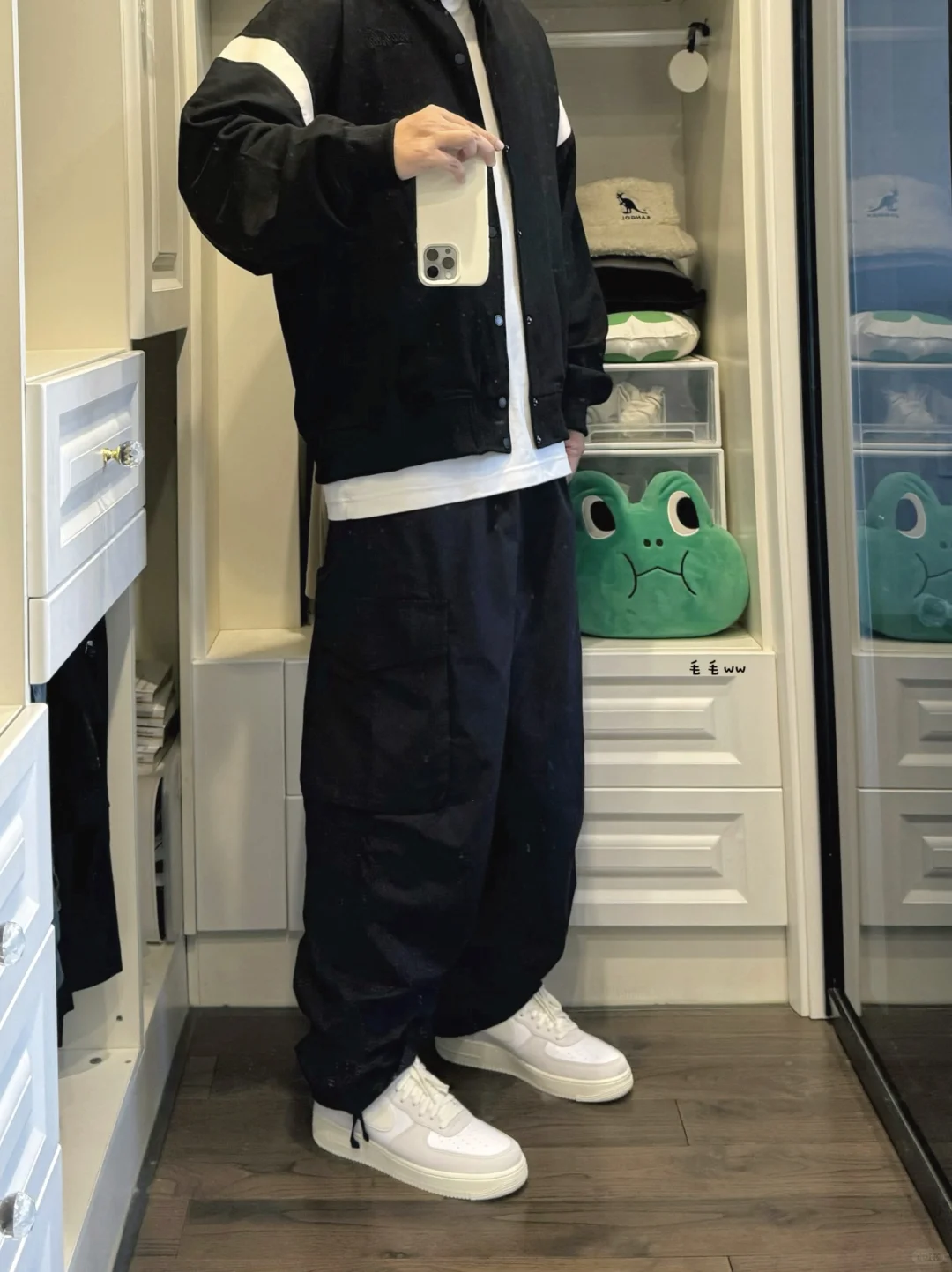 黑白叠穿｜工装裤穿搭