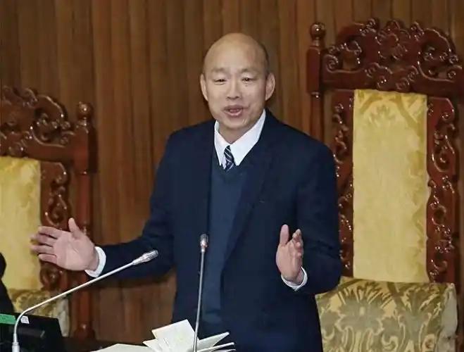 韩国瑜吹起集结号称该监督的寸步不让！卓荣泰点燃了下个会期烽火连天！5000条留言