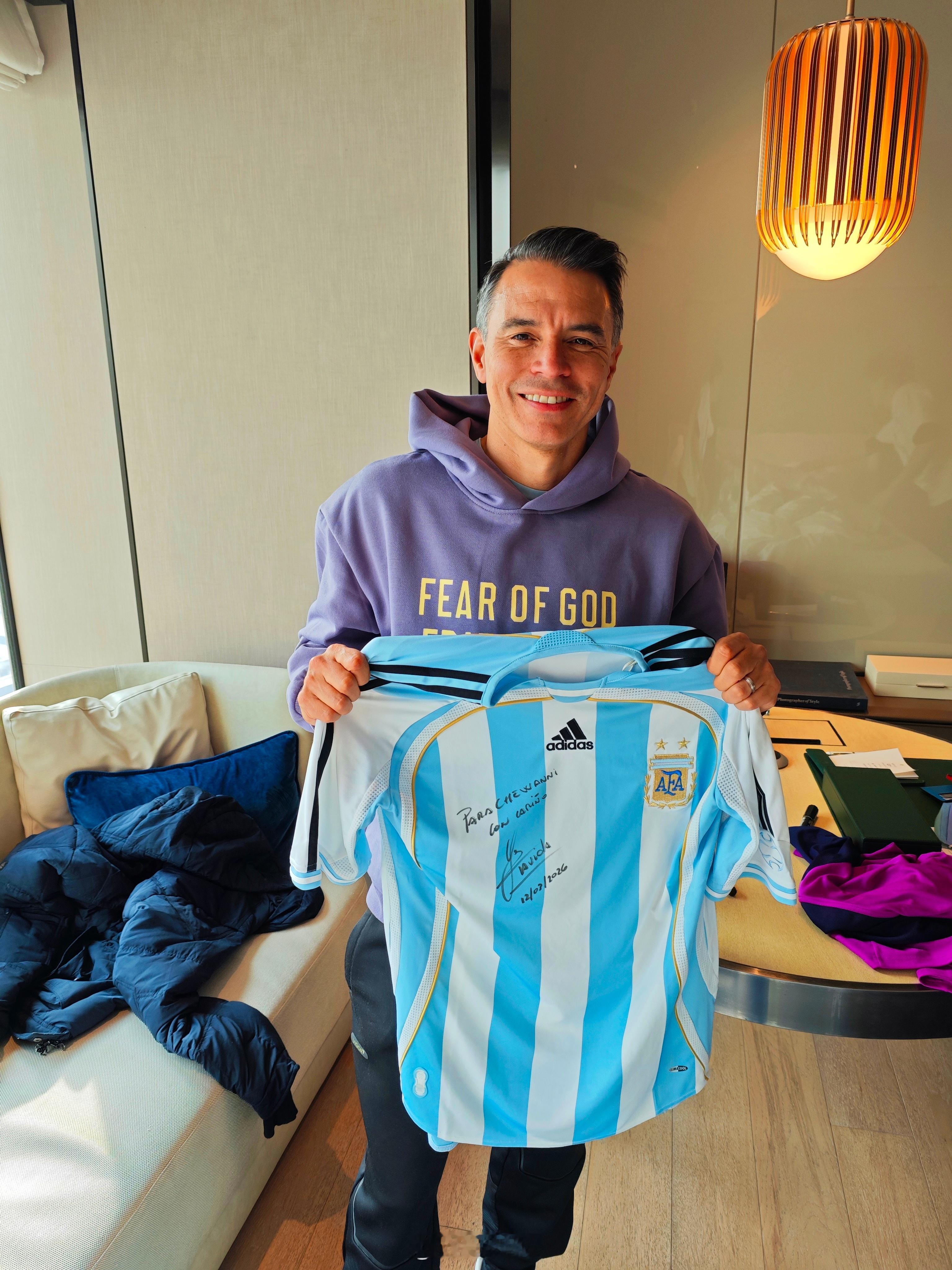 兔哥的to签我的大力神杯快拼好啦！ 