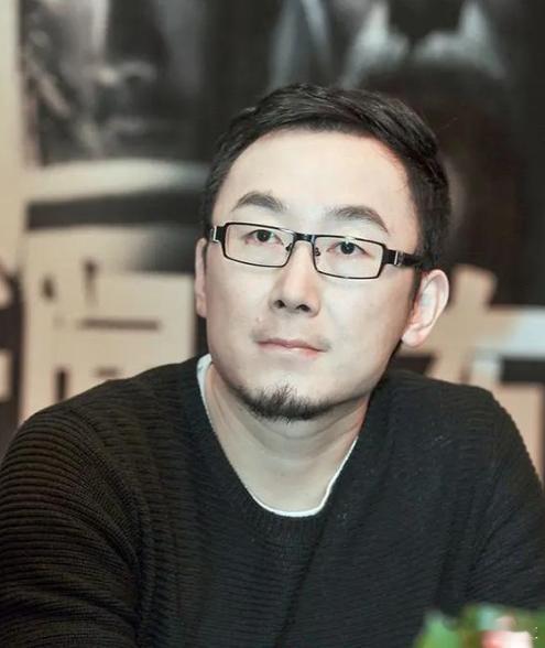 【导演陆川称AI生成画面像预制菜，导演陆川称超95%短片广告被AI替代】美国当地