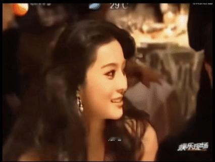 以前娱乐圈的明星真的把情绪都写在脸上，演都不演的，这么看冰冰真的好漂亮，镜头一转