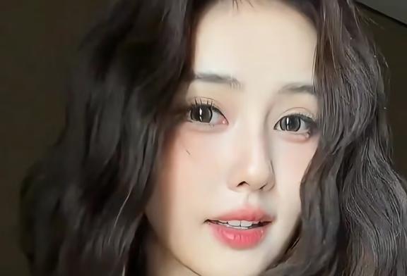 剪了三小时把《野心家》代入白鹿
白鹿 影视混剪 野心家 飒爽霸气女主 白切黑女主