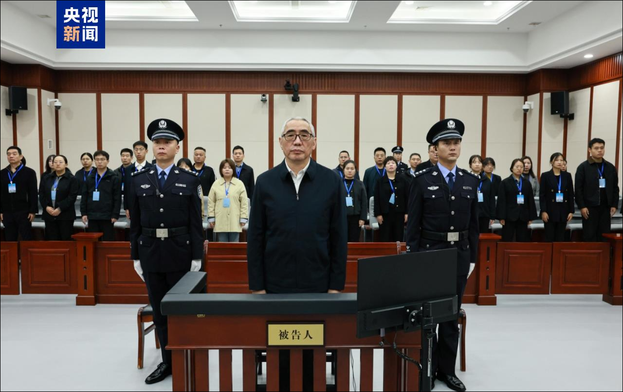 受贿数额特别巨大，甘肃省原副省长杨子兴一审被判有期徒刑14年