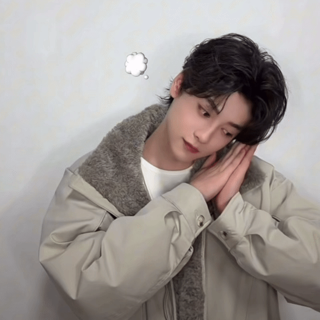 田栩宁💛 田栩宁田栩宁很多年前就做公益，救助流浪狗狗，刷到他早期路透对粉丝说: