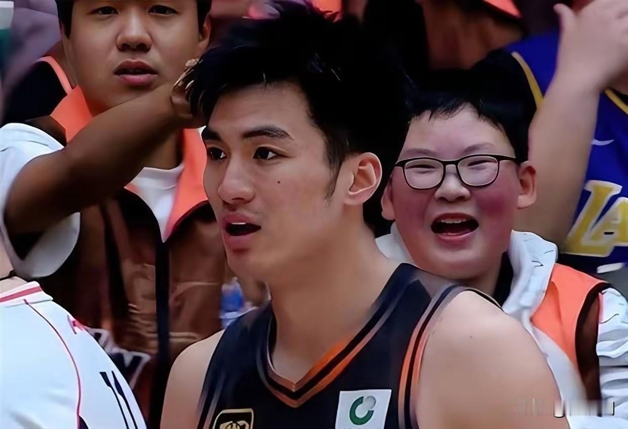 于德豪确认进行手术，无缘本赛季山东男篮剩余比赛。