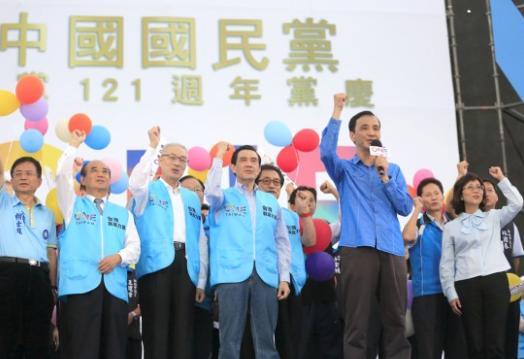 国民党为何死咬“两区制”不放？因为一国两制戳穿了他们最后的遮羞布。一旦统一，台湾