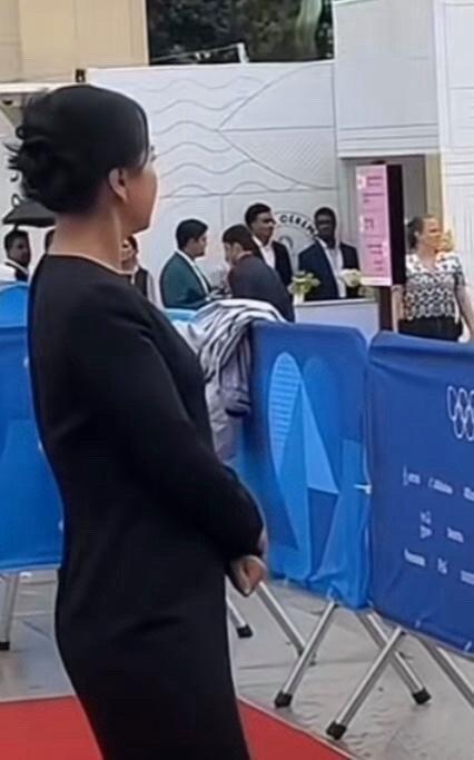 贾玲花200多万减肥，又开始又胖回来了？果然，半年减这么多还是容易反弹的。 ​​