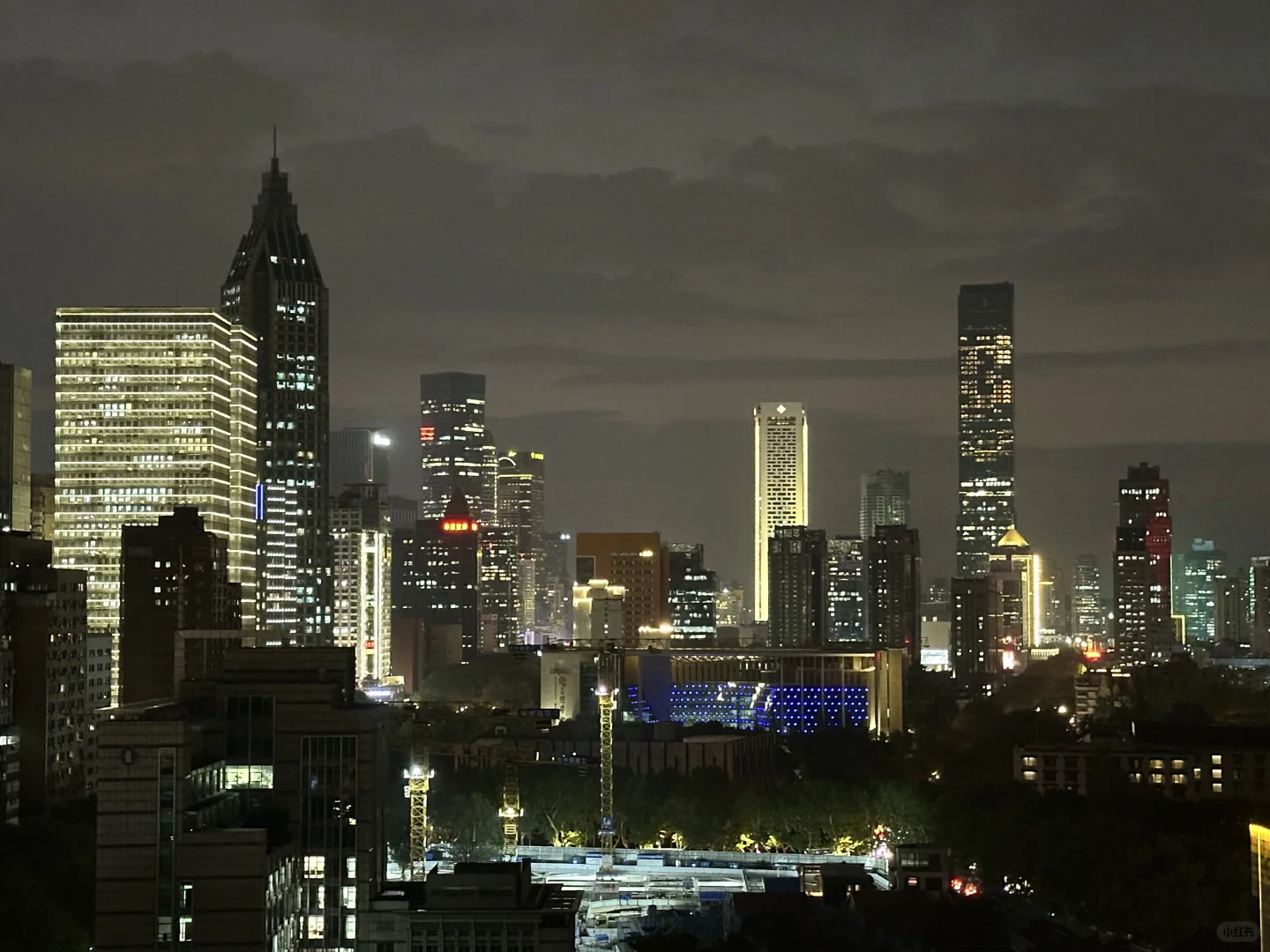 南京夜景是有点东西在身上的