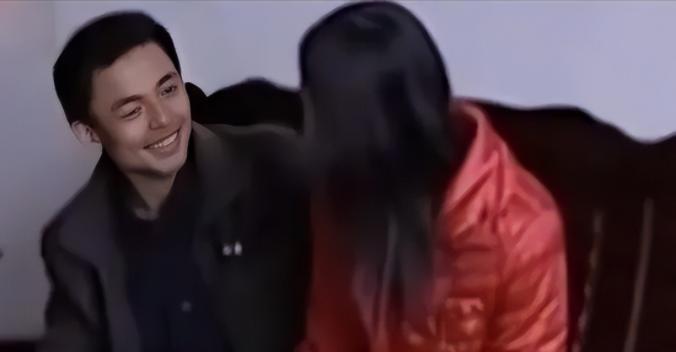 湖南一女子天生聋哑22年，嫁给一个疼她的丈夫，一日丈夫说：“我出去打会儿牌。”