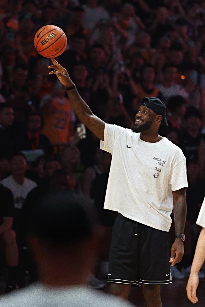 Welcome to China again next time.