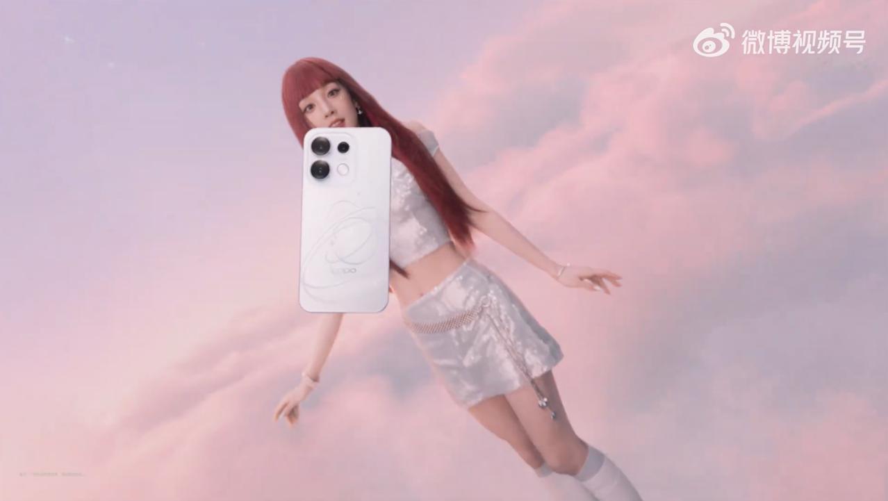 OPPO Reno16系列外观亮相了。
3D悬浮星球，怦然星动。后盖也是星光闪闪