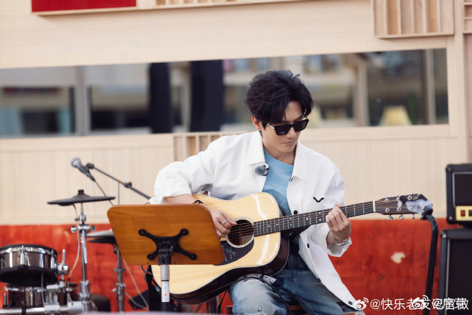 这节目组是真把观众的话当事办快乐老友记作为快乐老友记的老粉，真的被节目组感动到了