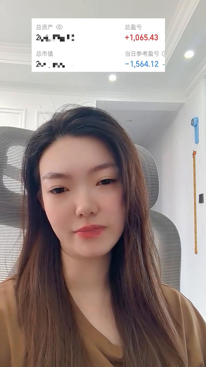 我都佩服我自己，满盘的红彤彤，我偏偏精准踩雷，是怎么做到刚卖就能涨停的？麻绳专挑