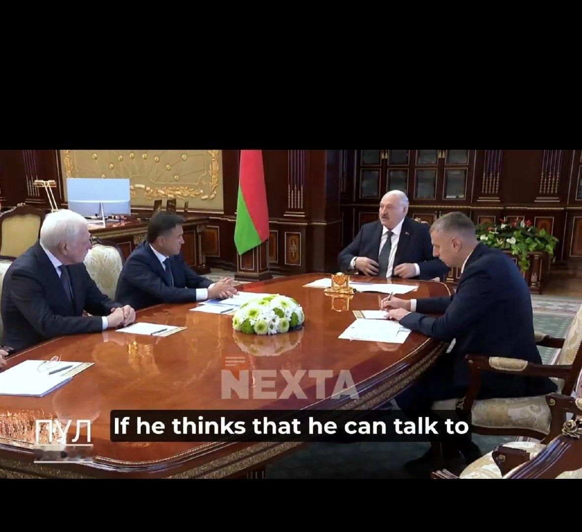 卢卡申科表示：“我在明斯克会见了泽连斯基的代表，我们一致认为白俄罗斯不应卷入与乌