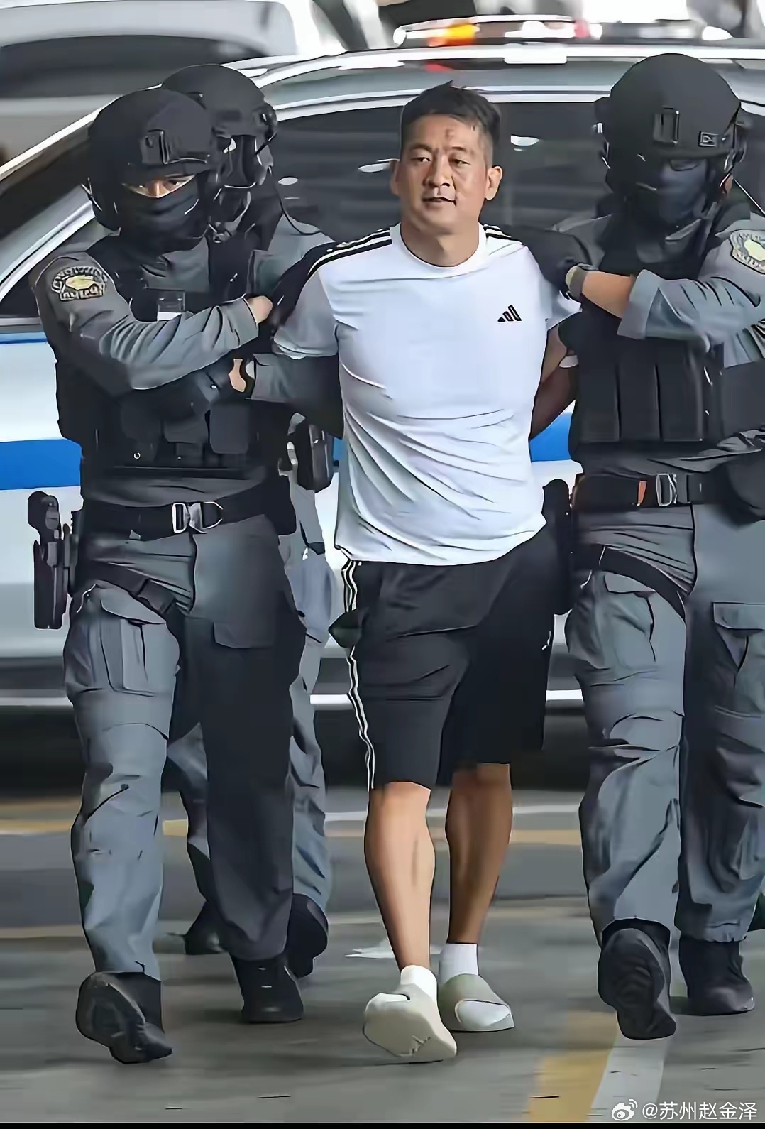 这绝对是我见过最嚣张的男人，不接受反驳！ 
