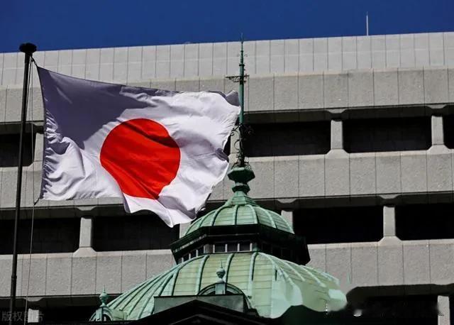 美国关税“大棒”压顶，日本汽车产业首当其冲

“我们每天都在祈祷石破茂能和特朗普