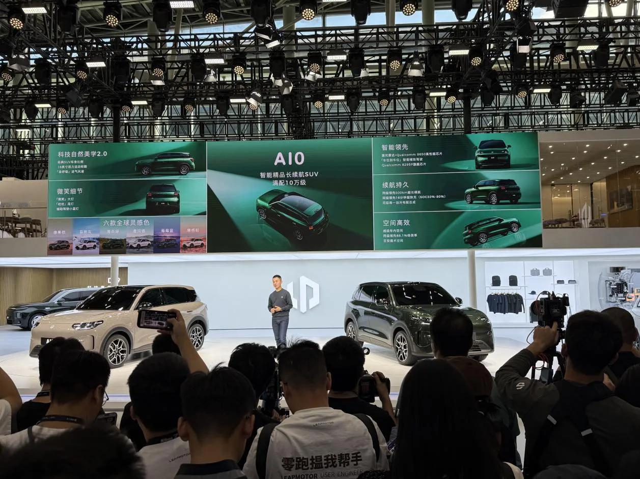 广州车展，零跑汽车又“秀肌肉”了！
 
在11月21日开幕的广州车展上，零跑一口