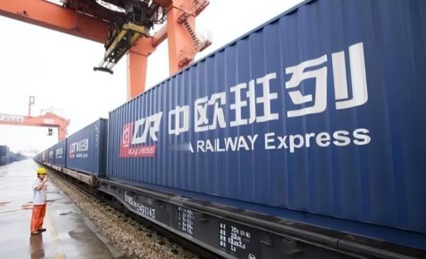 最近，做外贸的朋友最近是不是总嘀咕，这国际生意场，咋比老家县道的赶集日还热闹，东