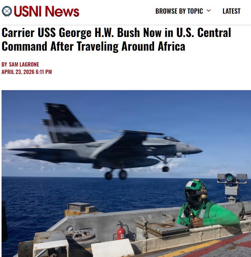 美军之前误用俄军武器做宣传画，现在用中国福建舰做宣传画[笑哭]。
最近美国海军新