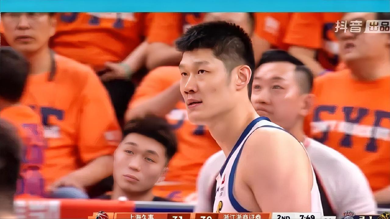 意难平！今日浙江广厦球员表现！！！
 
胡金秋：首发33分钟，16投8中，三分2