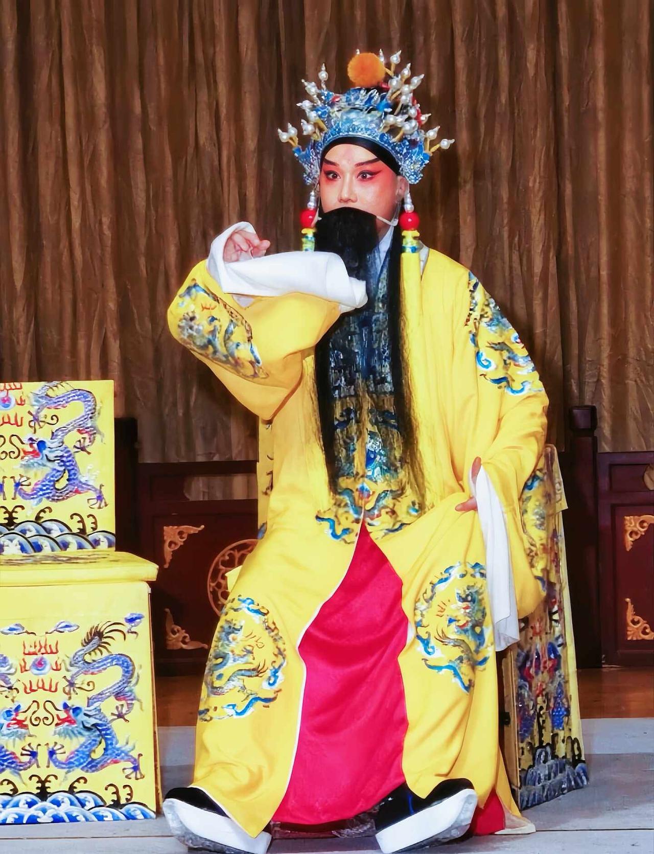 “惊破霓裳羽衣曲”（较长的repo）
2026.9.8 国图艺术中心《长生殿.小