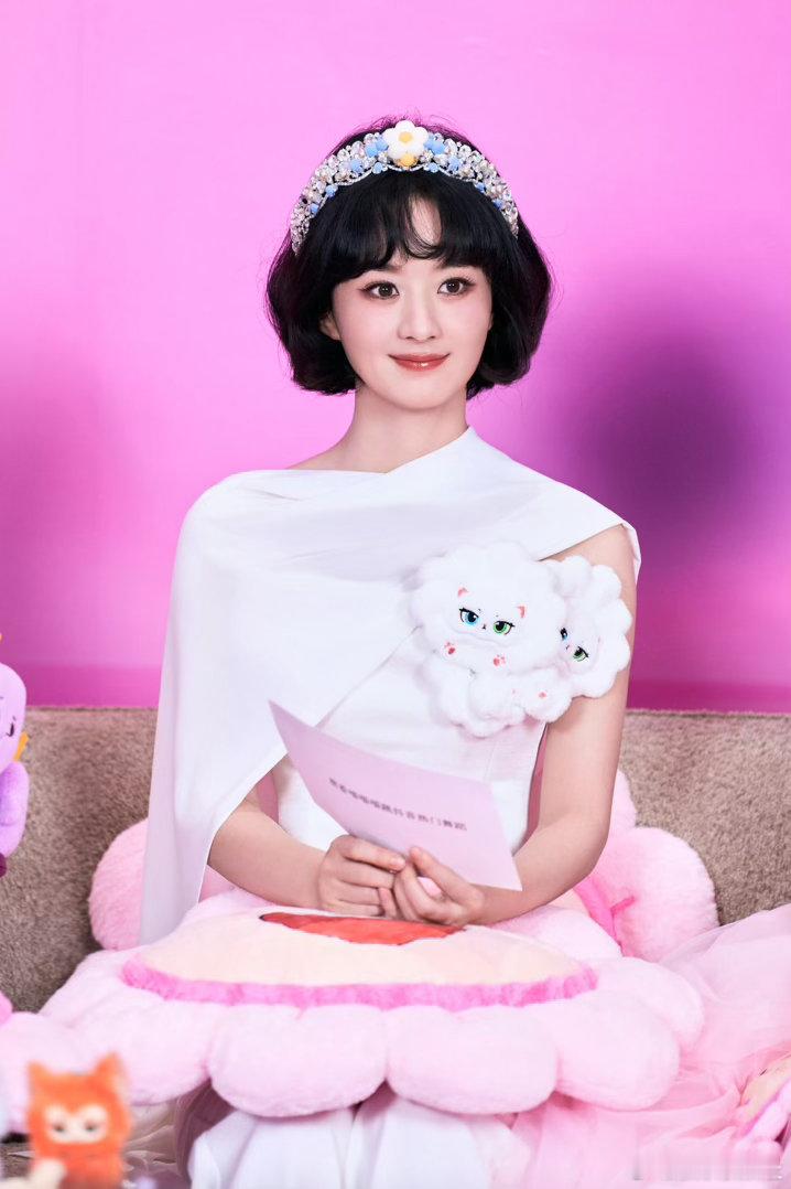 可可爱爱又美丽的赵丽颖😍 ​​​