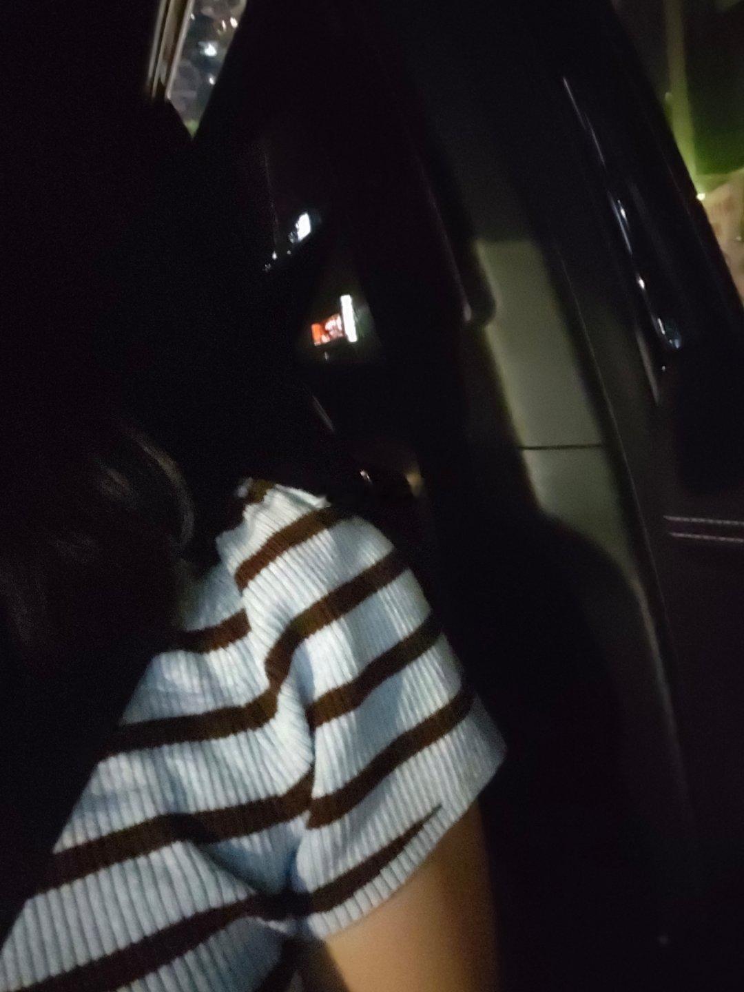 这个大笨蛋。。我真的是服了 下午给他发消息说体面结束，再也不想理他了 ，刚刚说在