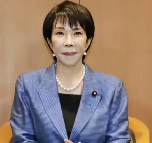 当日本网民在社交平台痛骂当年“占了东北还不收手”的祖宗时，他们其实在宣泄一个巨大
