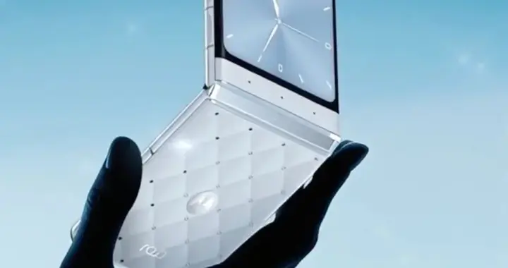 联想moto razr60冰钻限定版下周发，还有限定版耳机