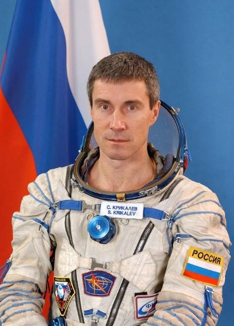 1991年苏联解体时，苏联宇航员谢尔盖克里卡列夫正在太空中，因为承诺将他带回家的