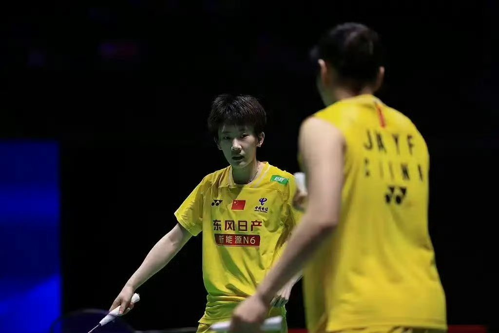 2026年羽毛球世锦赛 贾一凡/张殊贤21-11, 21-18赢下谢沛珊/洪恩慈
