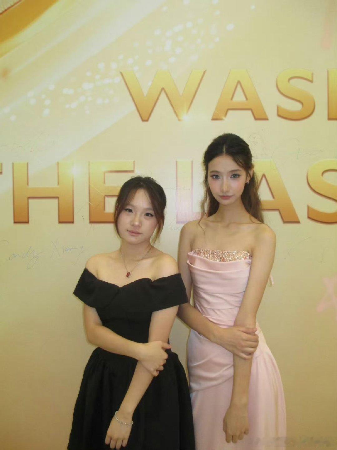 杨雪女儿初中毕业杨雪女儿颜值杨雪女儿初中毕业，咱就是说遗传这件事真的很神奇，杨雪