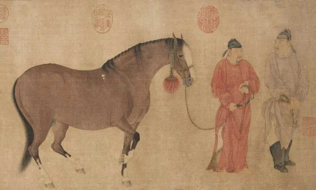 元 任仁发《三骏图》。任仁发（1254—1327 年），字子明，号月山道人，其先