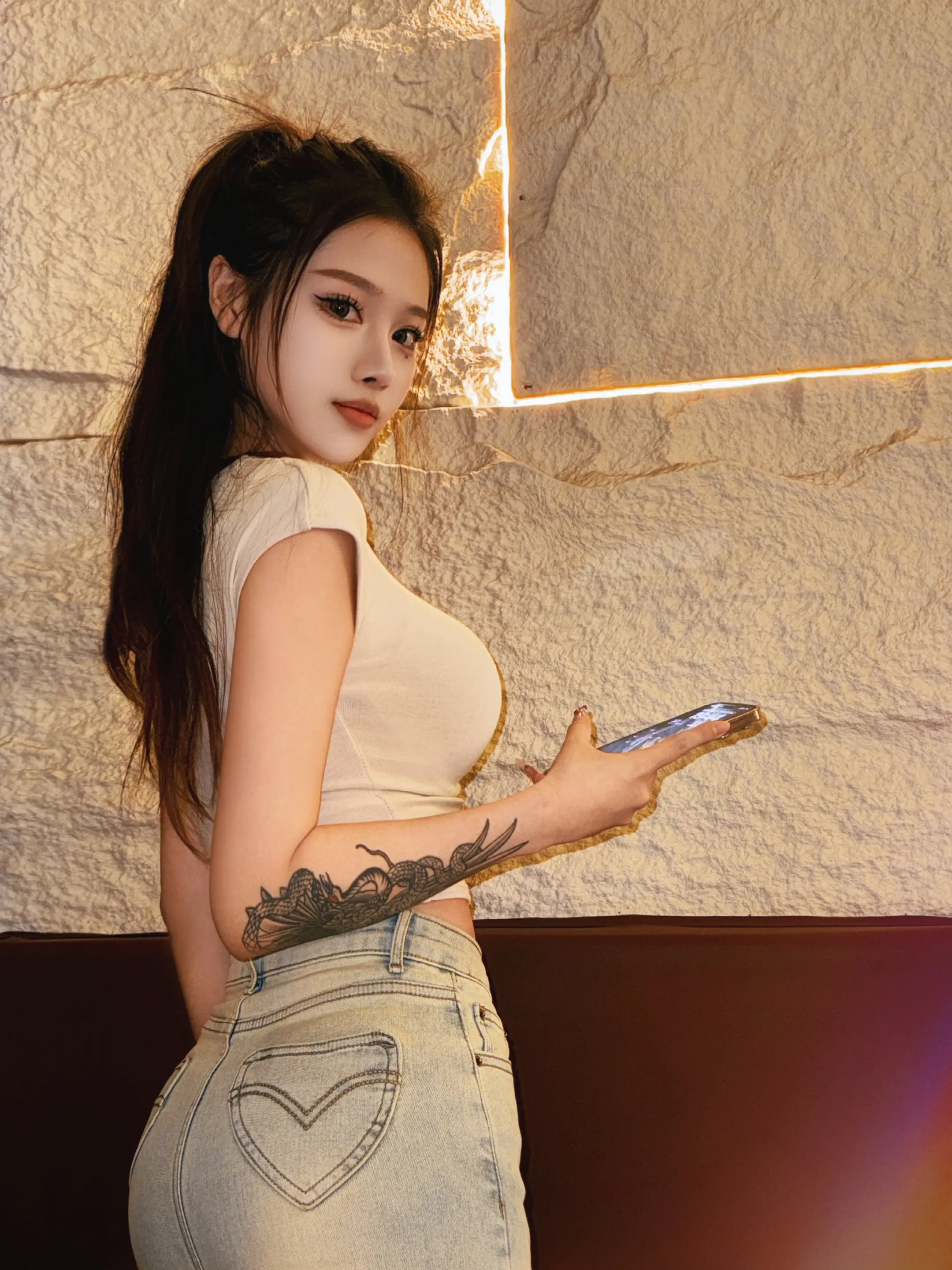 扎马尾会导致勒的脑瓜皮疼