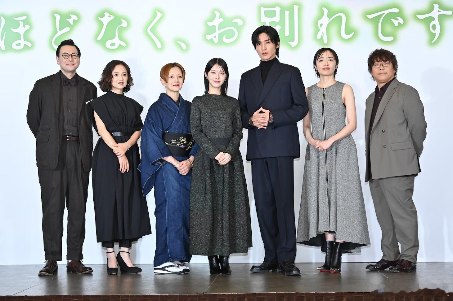 目黑莲（Snow Man）与滨边美波、森田望智、铃木浩介、永作博美、夏木麻里，以