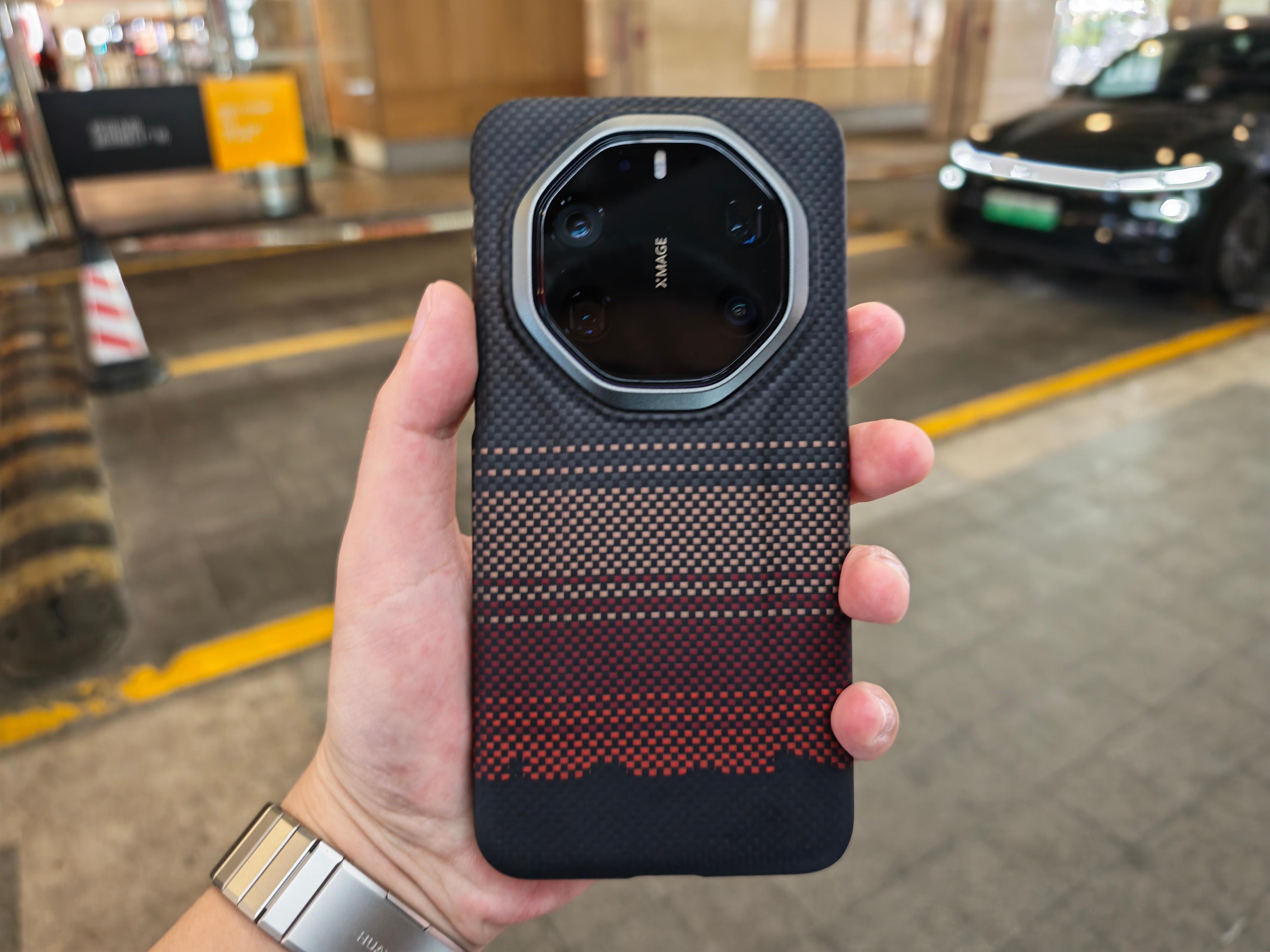 这代中端机其实最主要的提升是在续航上，其次才是性能和影像啥的，但是如果不考虑大电