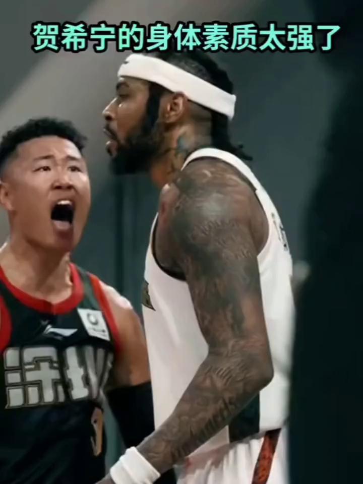 贺希宁的身体素质太强了。