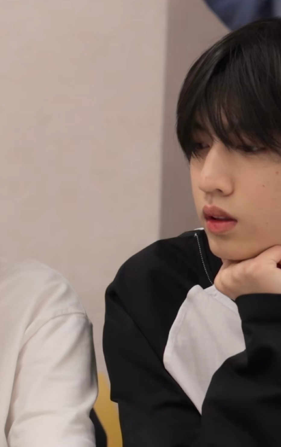 大哥哥。。。。 