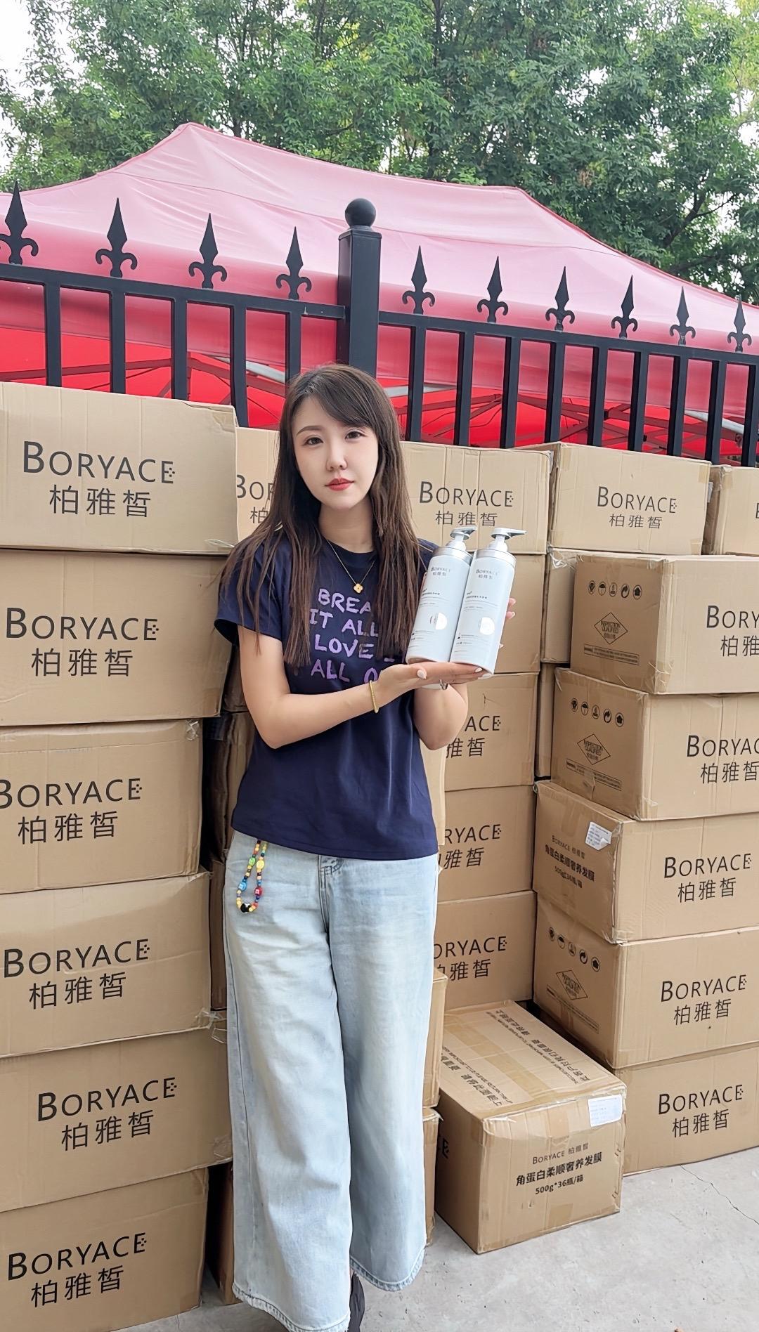 我家洗发水的小代言人