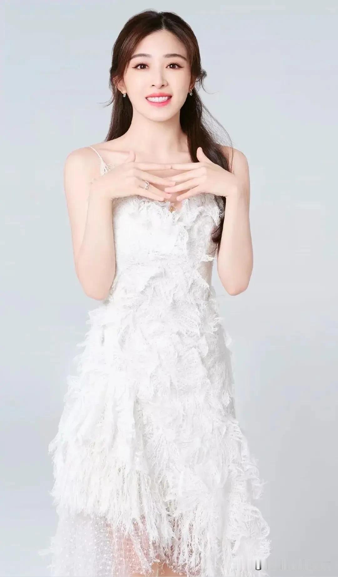 李小萌or张含韵？喜欢哪个呢？