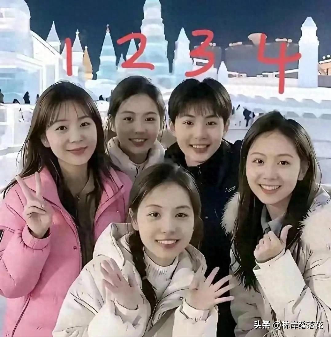 让辨认这五人中哪个是男的，这还用问吗？一看男的就是3号。