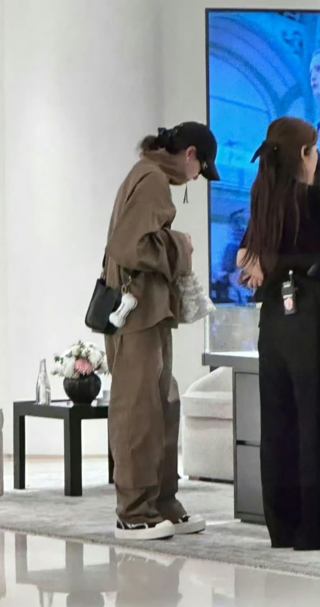 鹿晗关晓彤520没在一起怎么天天关注别人的私生活，没在一起能说明啥？ ​​​