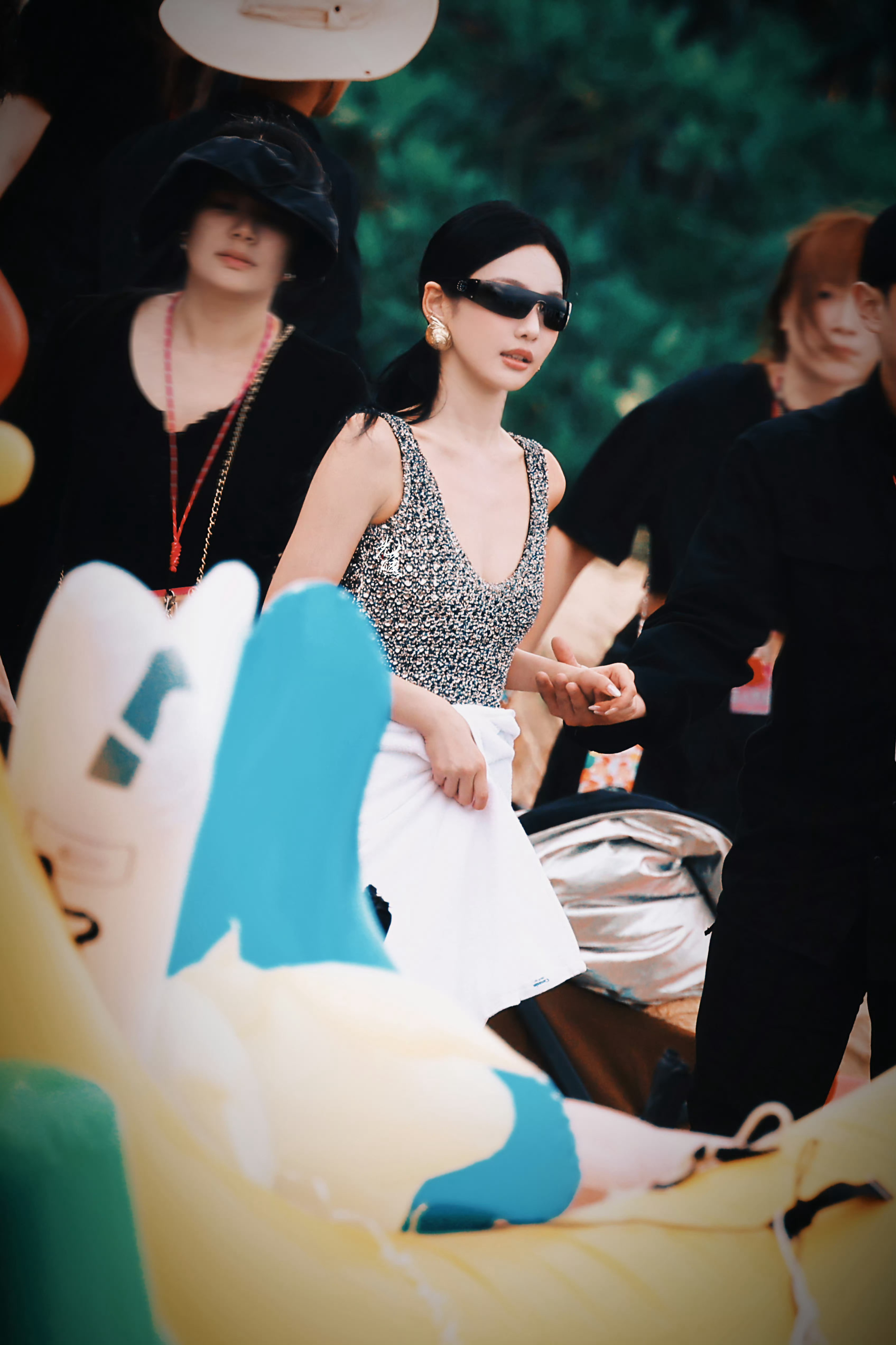 宁艺卓ELLE造型女神又美又辣期待红毯！！宁艺卓好辣 ​ ​​​